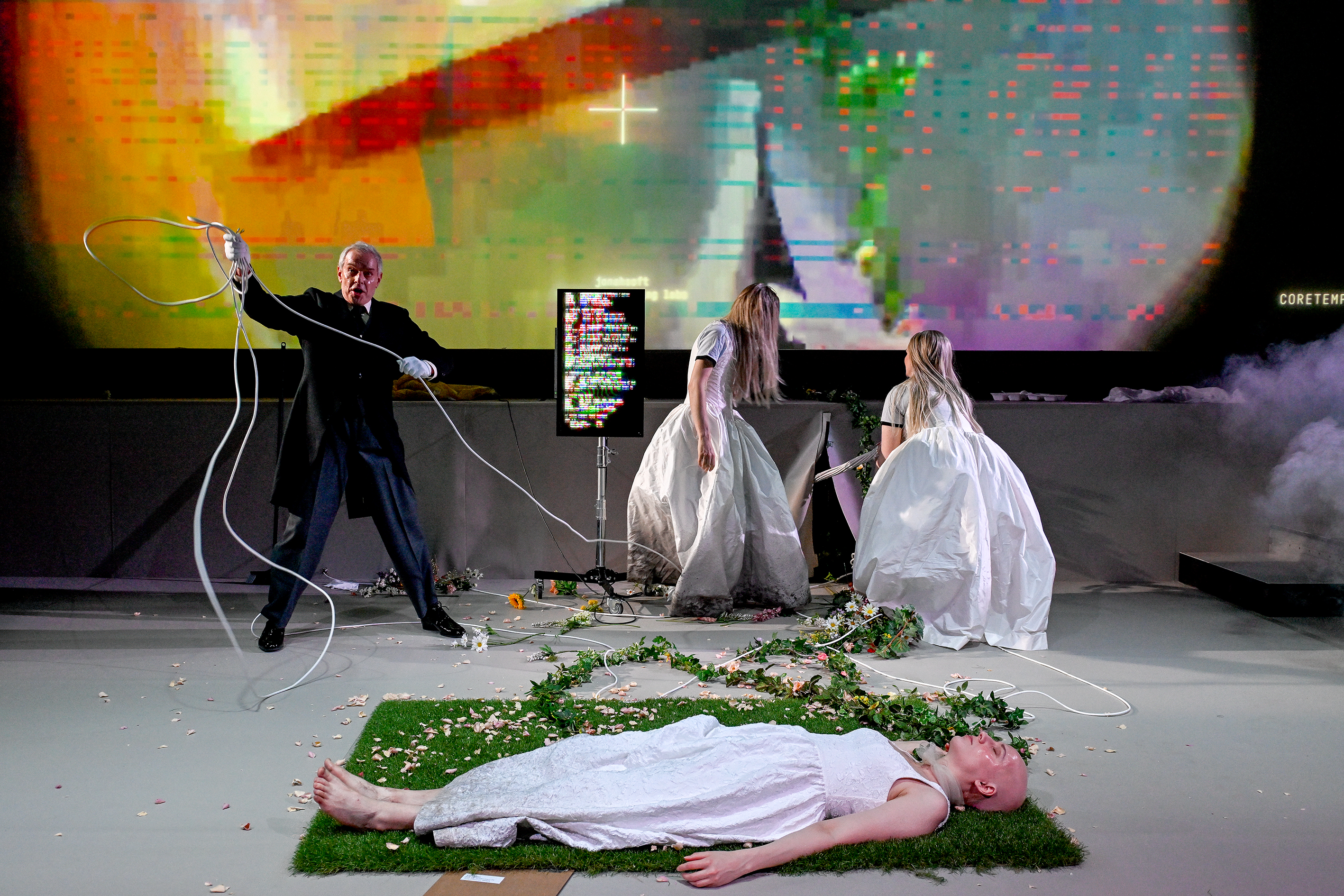 Humanoid production photo 4